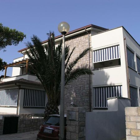 Residence Il Cardellino San Vincenzo Dış mekan fotoğraf